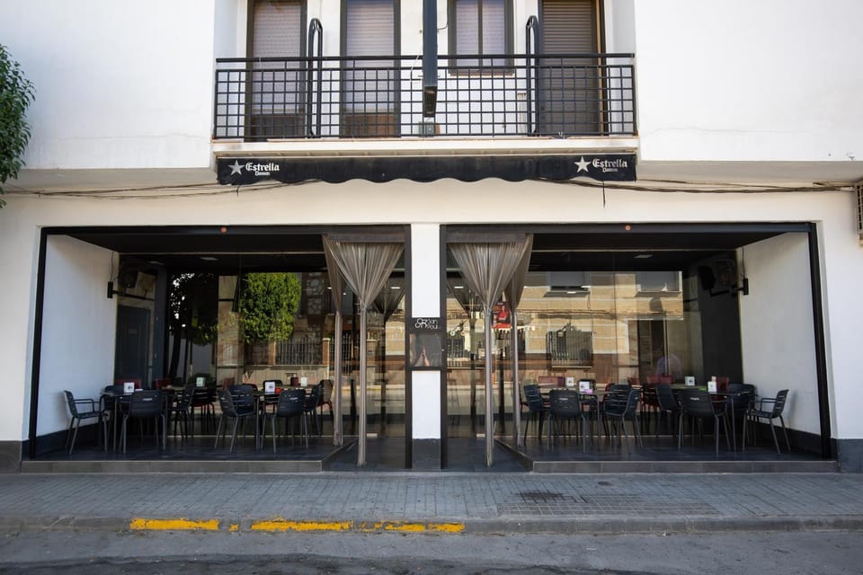 Property building, Balcony/Terrace
