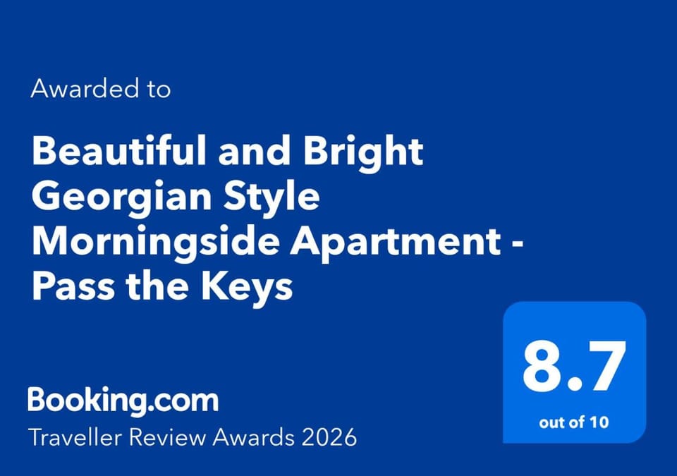 Beautiful and Bright Georgian Style Morningside Apartment - Pass the Keys Apartment in Edinburgh