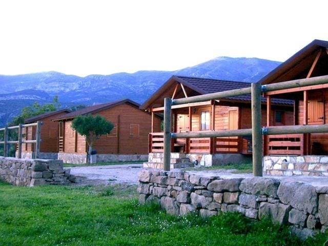 Camping Cañones de Guara y Formiga Campground/ 
RV Resort in Aragon