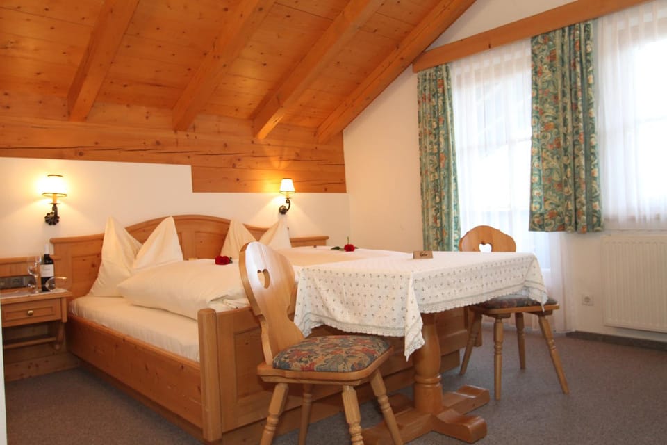 Balcony/Terrace, Bedroom