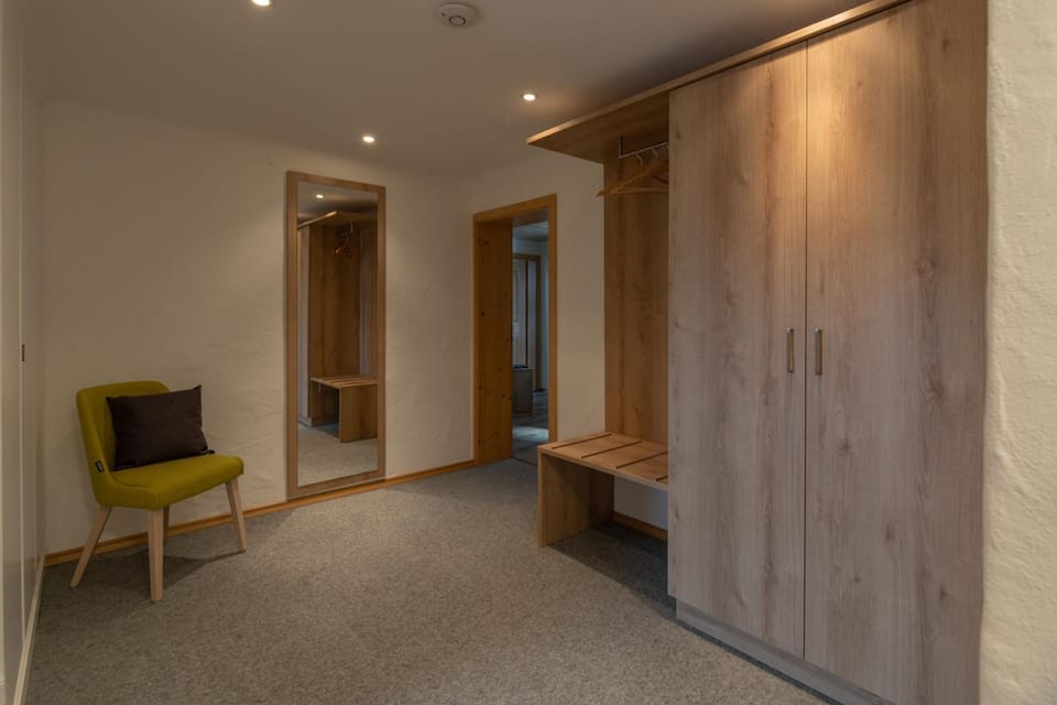 Seating area, wardrobe