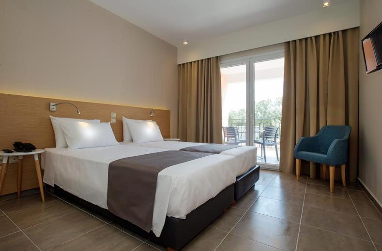 Eriphilly Studios & Apartments Apartment hotel in Decentralized Administration of the Aegean