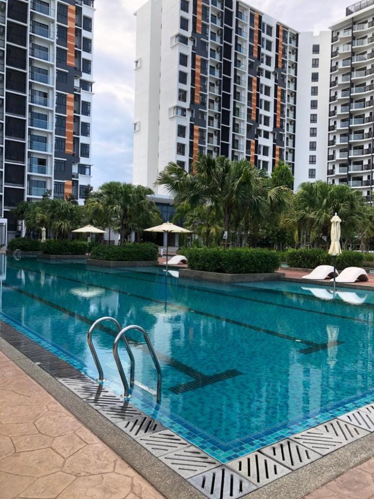 Property building, Swimming pool