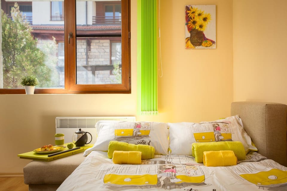 Nearby landmark, Spring, Bed, Natural landscape, Winter, Summer, Spa and wellness centre/facilities, Other, Other, Photo of the whole room, Decorative detail, Bedroom, Autumn, Garden view, Mountain view, Street view, Supermarket/grocery shop, Shopping Area