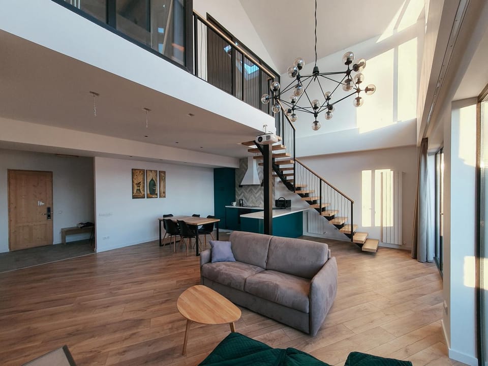 Living room, Seating area, Dining area