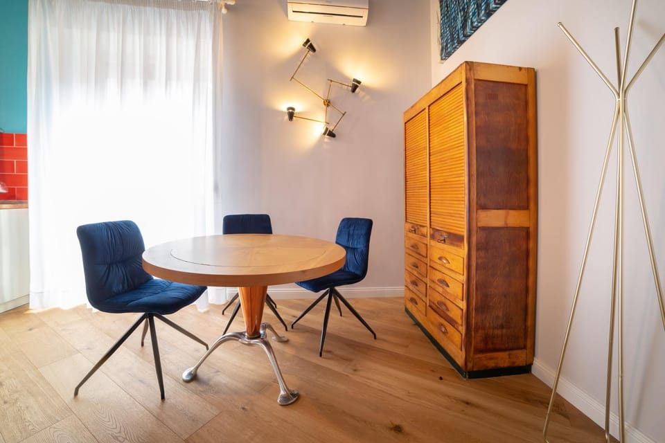 Design Apartment Next Sorbillo on Tribunali St By HouseinNaples Apartment in Naples