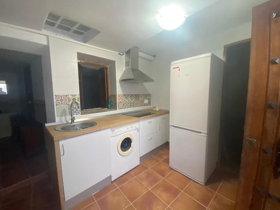 La Cueva deLola Apartment in Alcalá del Júcar