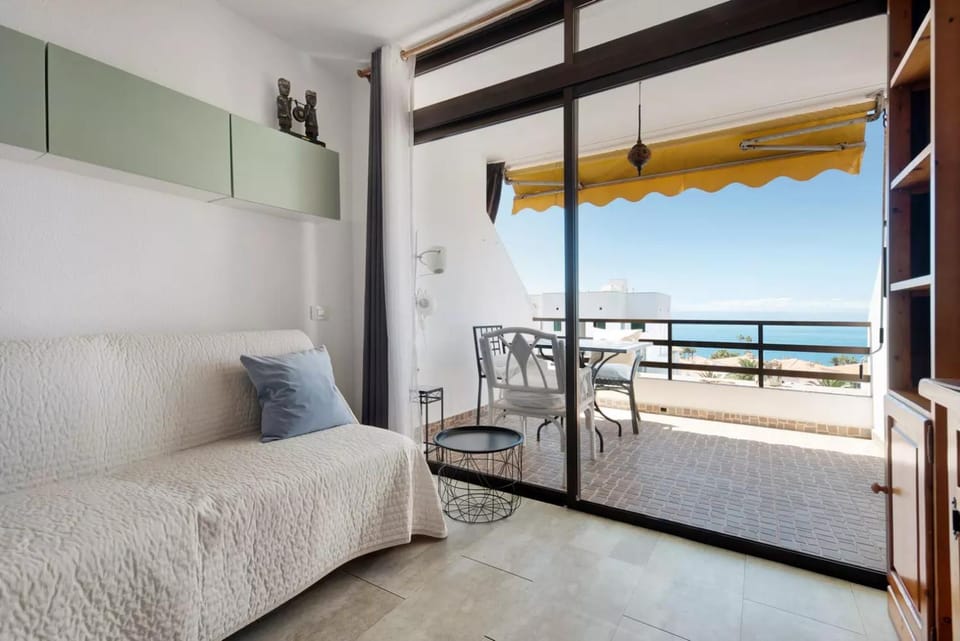 Summer, View (from property/room), Balcony/Terrace, Balcony/Terrace, Living room, Photo of the whole room, Seating area, Bedroom, Sea view