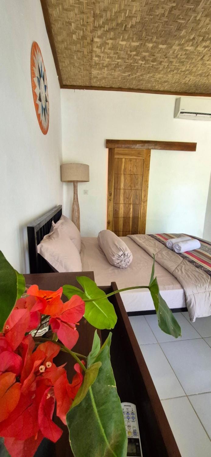Elisa Homestay Areguling Vacation rental in Pujut
