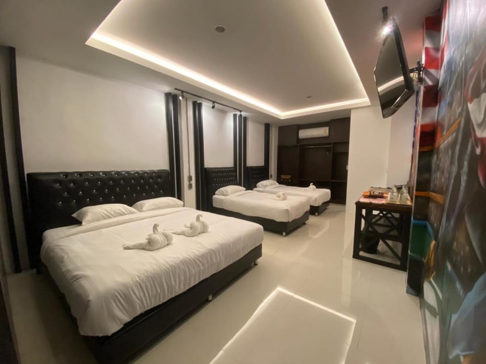น่านลอฟท์รูมแอร์พอร์ต Hotel in Laos