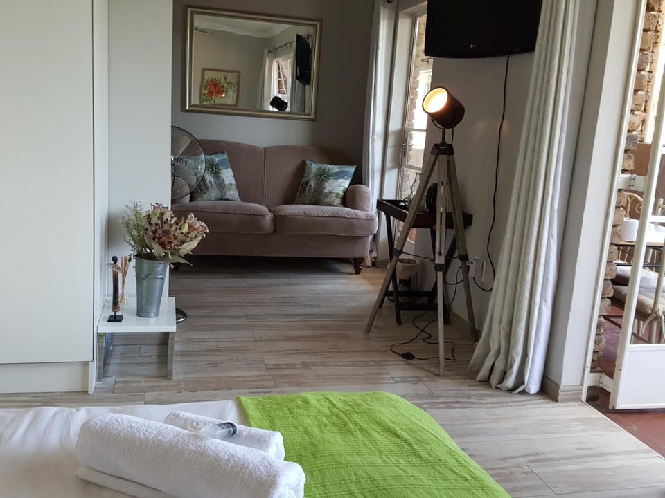 Waterfall Bed & Breakfast Bed and Breakfast in Sandton