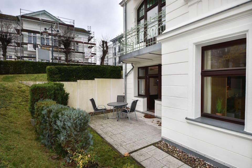 Villa Medici 11 a Apartment in Heringsdorf