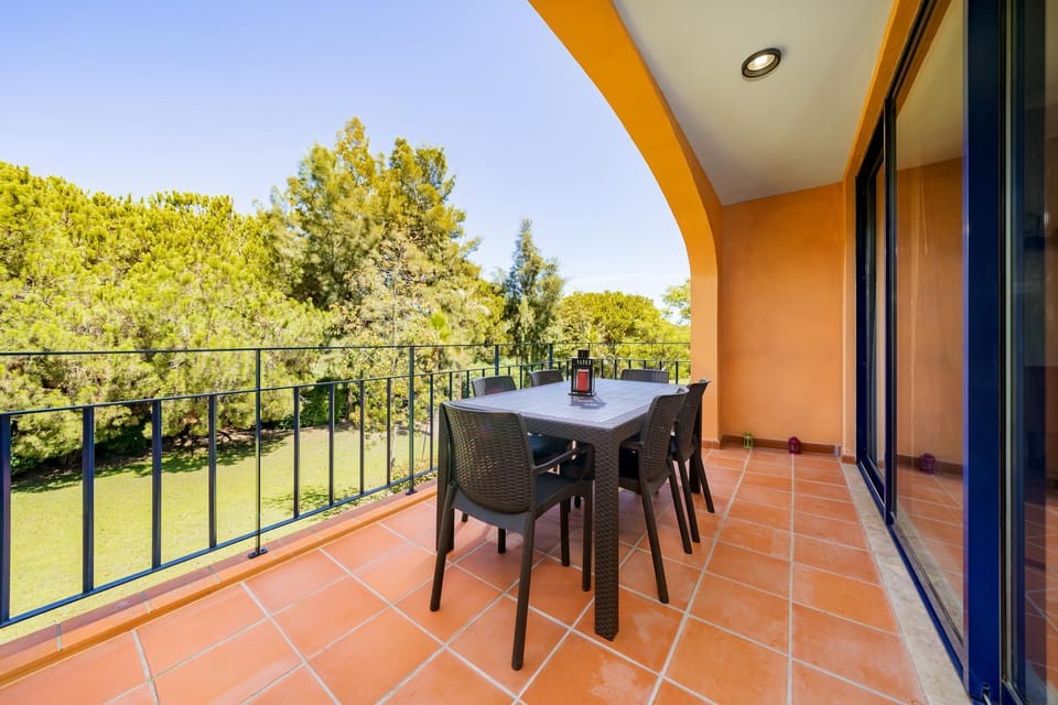 Balcony/Terrace, Garden view