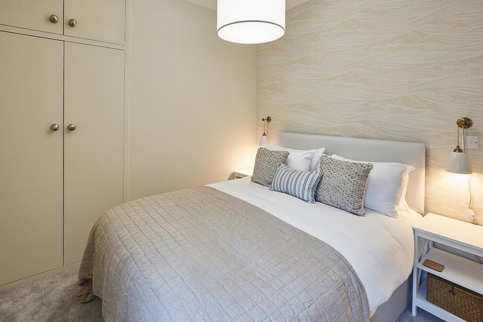 Bed, Bedroom, wardrobe