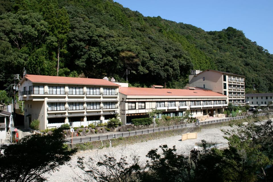 Property building, Natural landscape