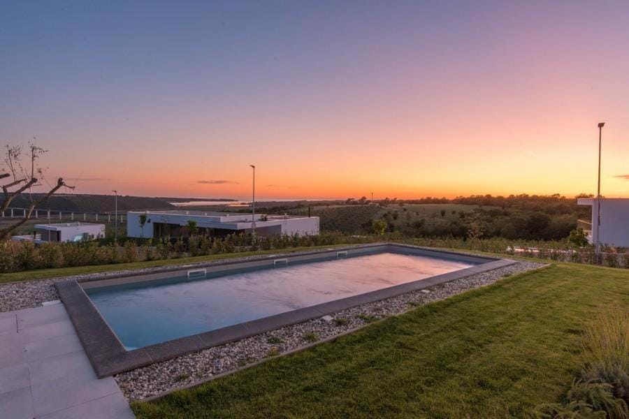 Garden, Swimming pool