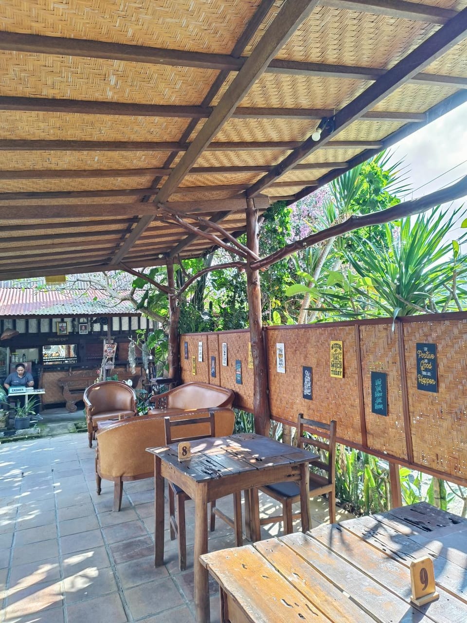 Made Oka Homestay and Warung Bed and Breakfast in Bali