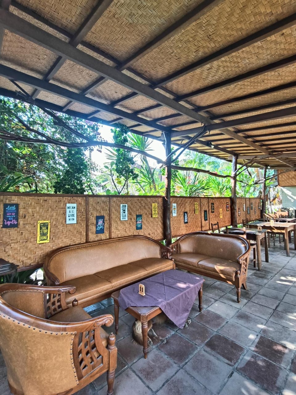 Made Oka Homestay and Warung Bed and Breakfast in Bali