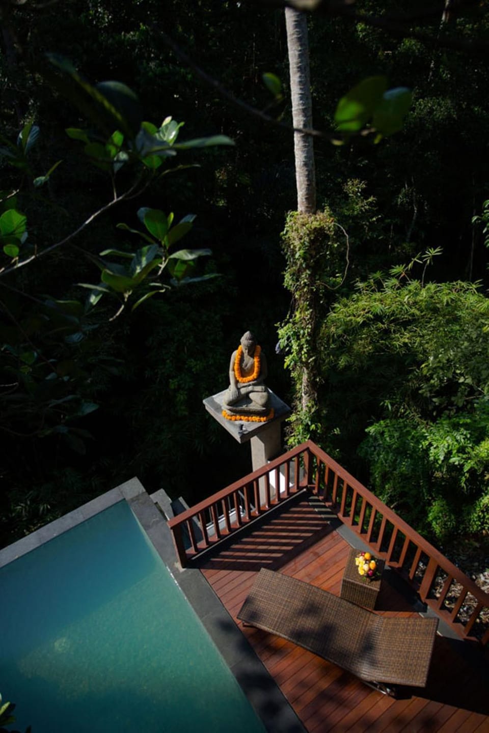 Day, Natural landscape, Garden, Balcony/Terrace, Balcony/Terrace, Decorative detail, Decorative detail, Seating area, Floor plan, Garden view, Pool view, River view, Swimming pool, Swimming pool, Swimming pool