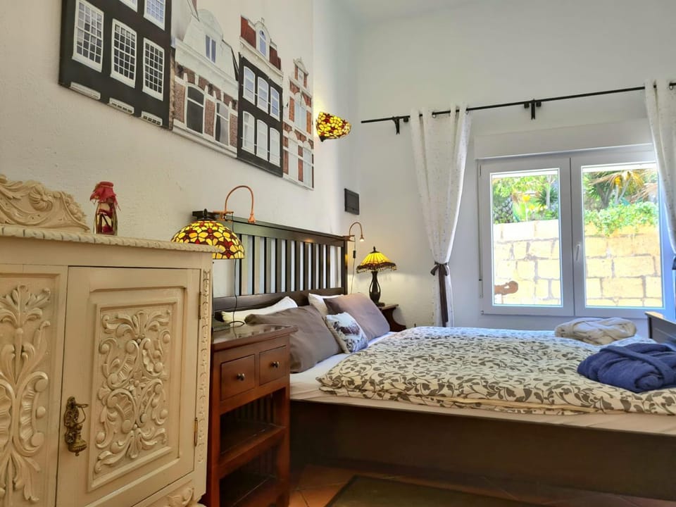 Sagittarius Home House in Abona
