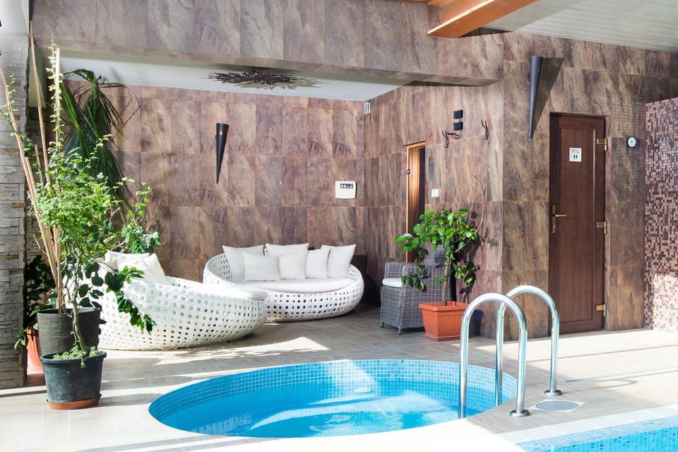 Hot Tub, Sauna, Spa and wellness centre/facilities, Pool view, Swimming pool, sunbed