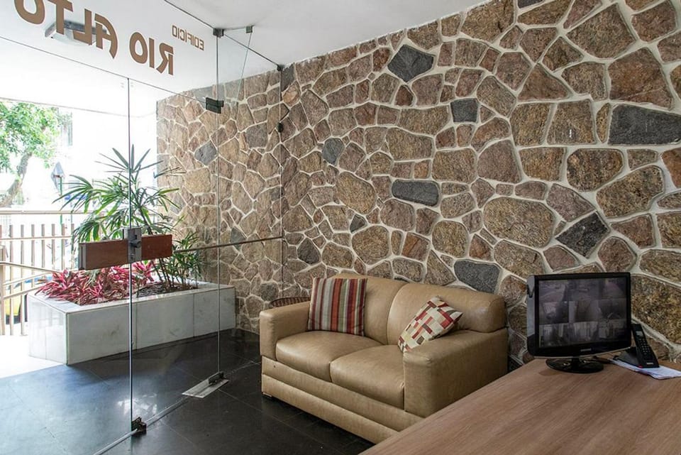 Penthouse with terrace, BBQ and jacuzzi House in Rio de Janeiro