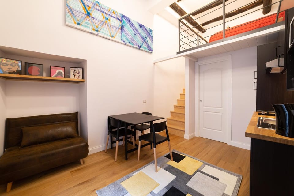 Design Studio Flat Next Sorbillo on Tribunali St By HouseinNaples Apartment in Naples
