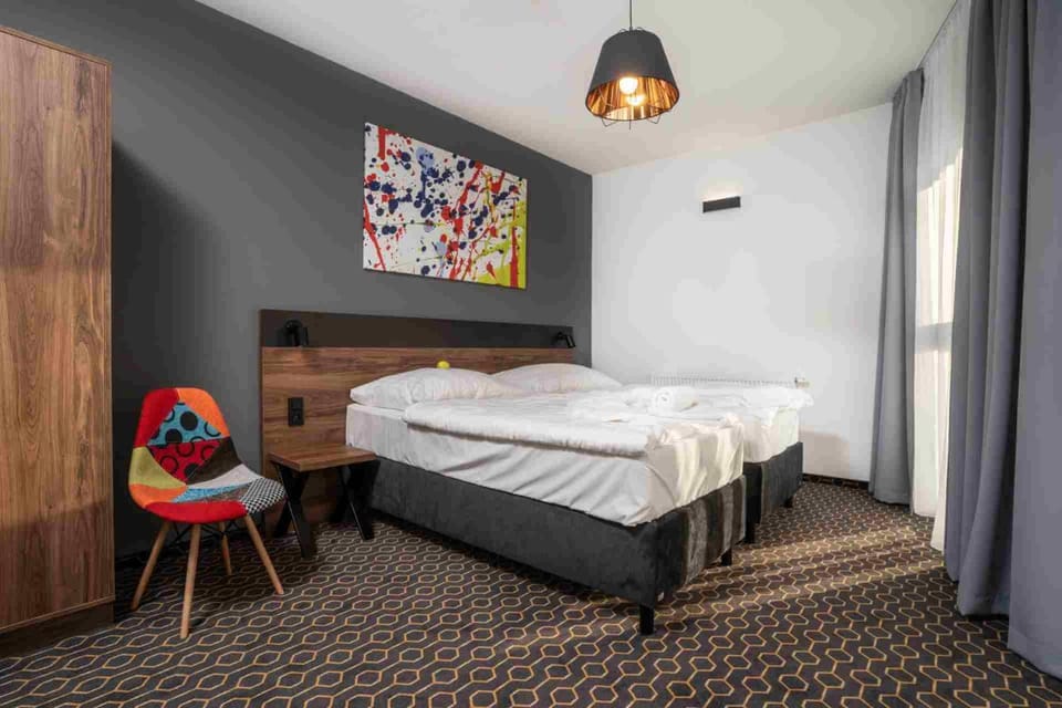 Photo of the whole room, Decorative detail, Bedroom