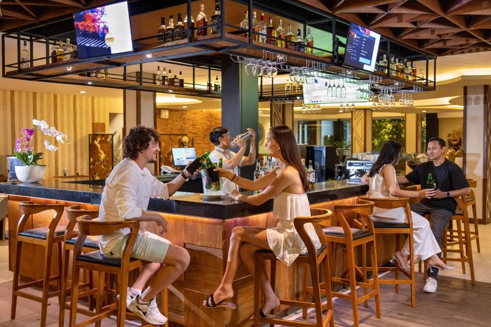 Lounge or bar
