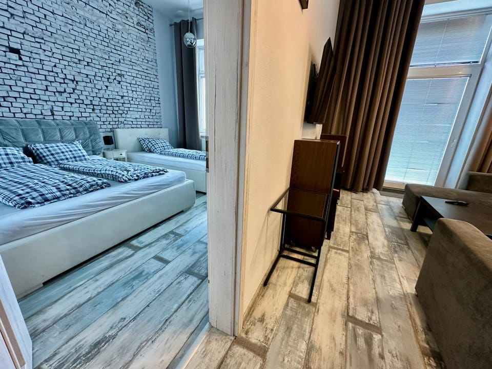 Bed, Living room, Photo of the whole room, Bedroom