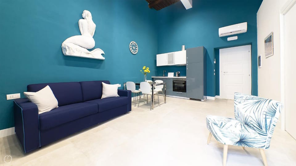 Living room, Bedroom