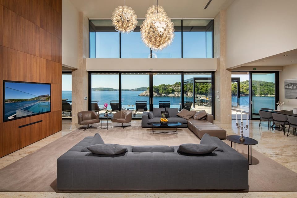 Living room, Seating area