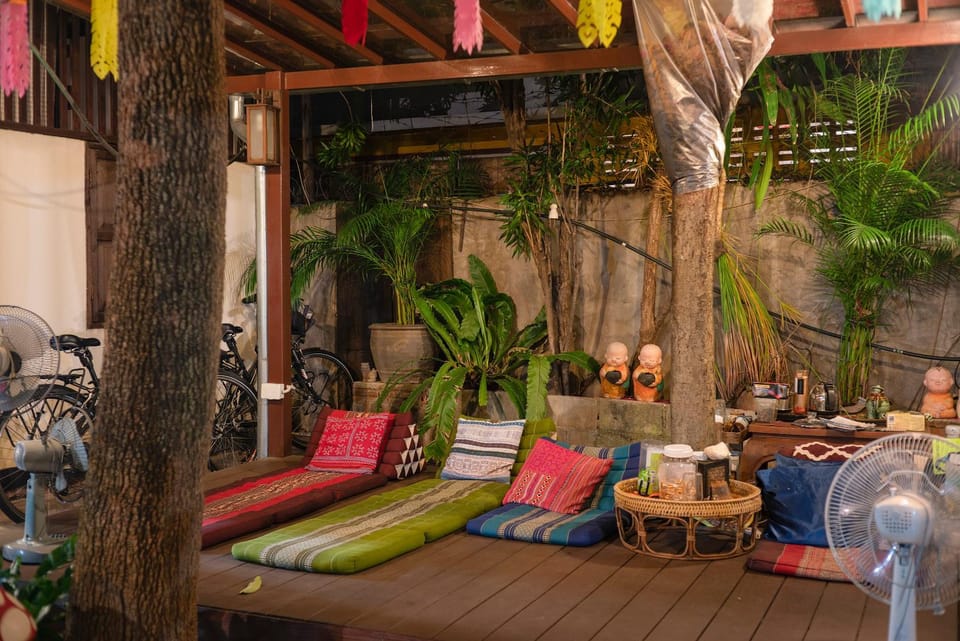 Patio, Restaurant/places to eat