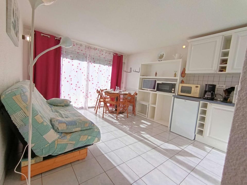Charmant T2 6 Pers - RDC - Terrasse Sud - St-Lary-Soulan - FR-1-457-264 Apartment in Saint-Lary-Soulan