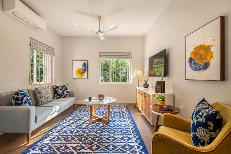 Living room, Seating area