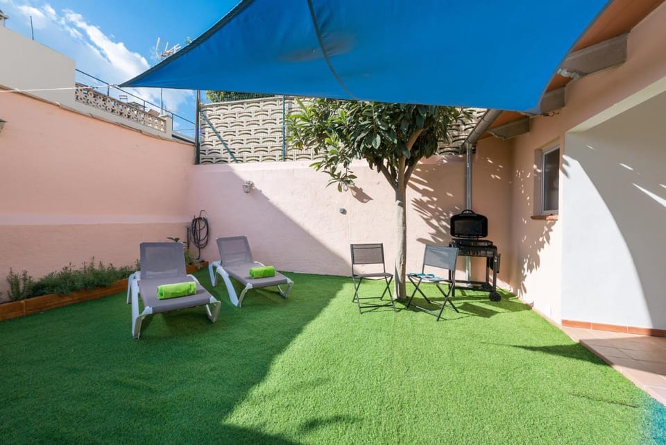 BBQ facilities, Balcony/Terrace, Other