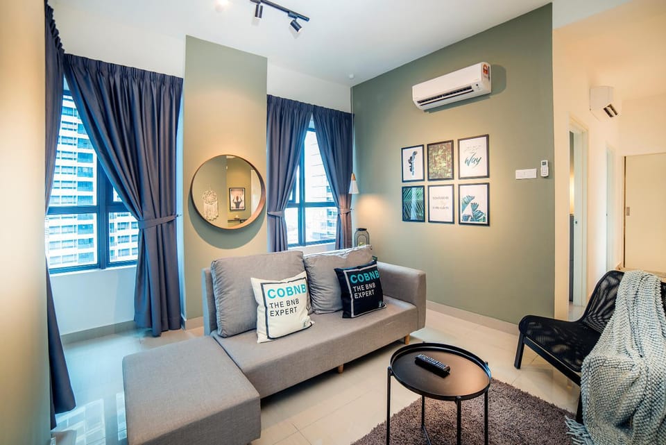 TV and multimedia, Living room, Photo of the whole room, Seating area, air conditioner