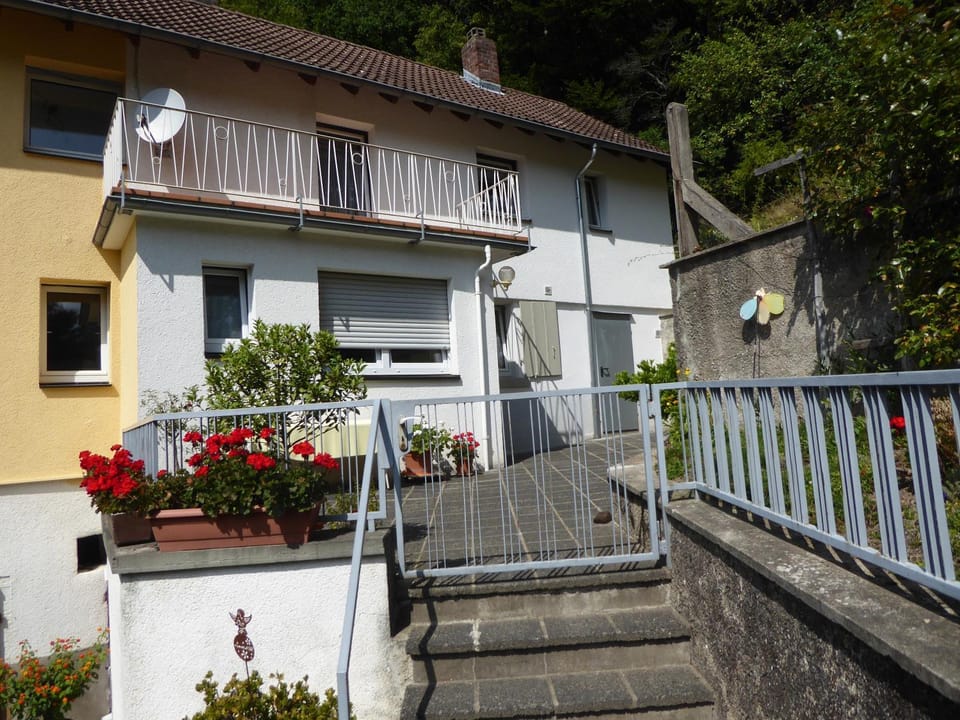 Property building, Balcony/Terrace