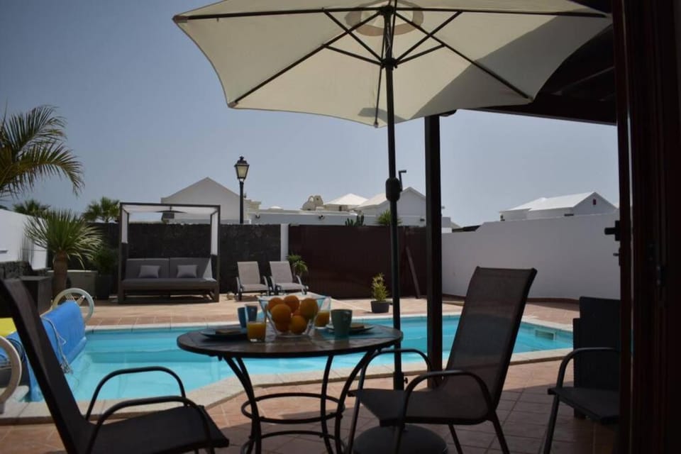 VILLA MANUEL -LANZAROTE Villa in Playa Blanca