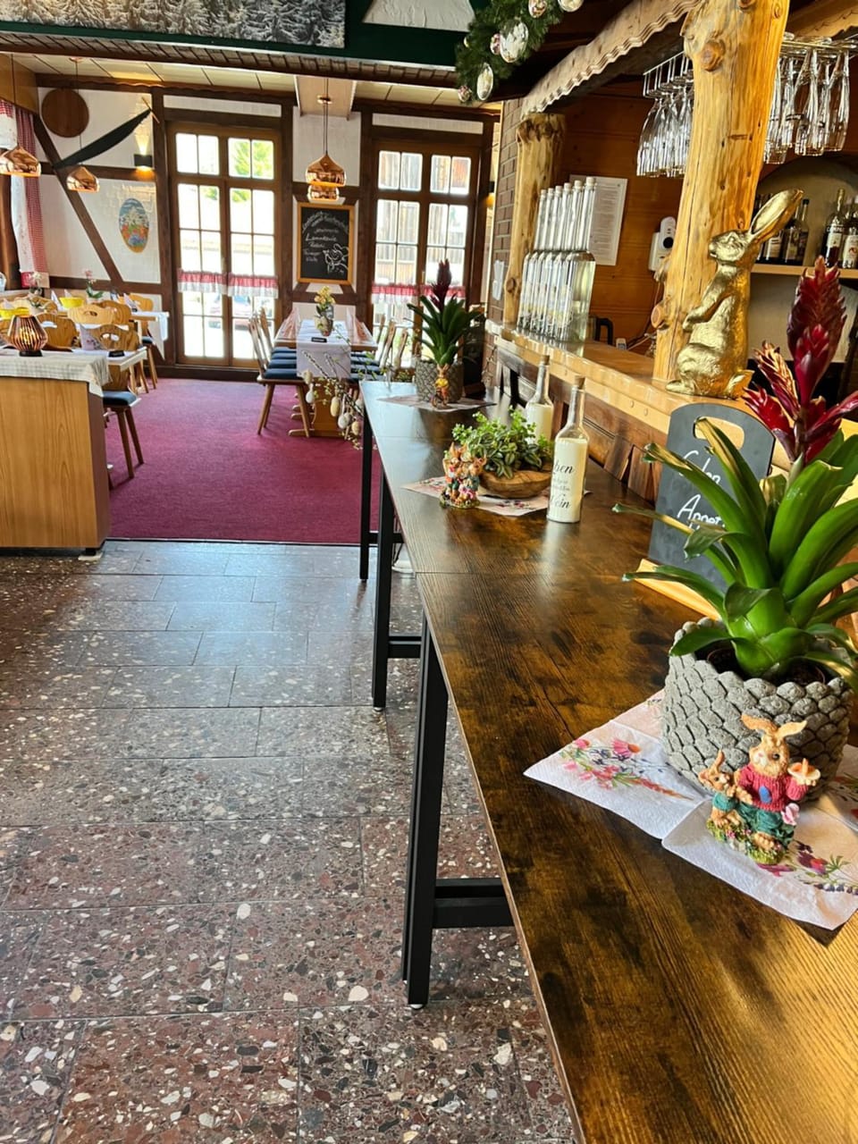 Restaurant/places to eat