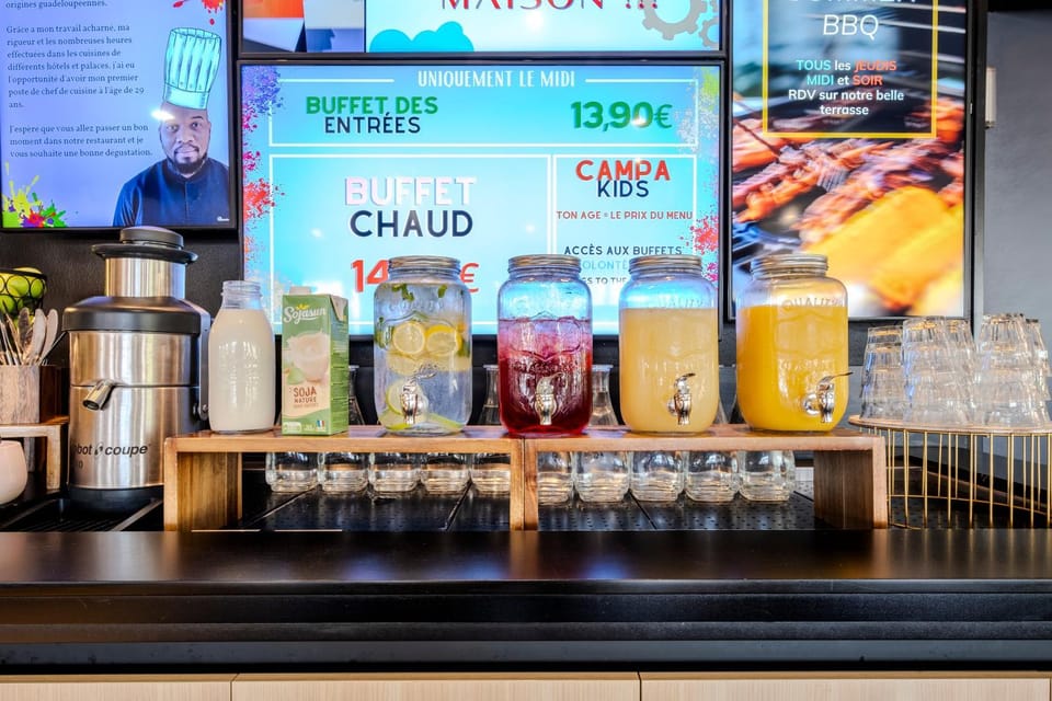 Breakfast, Buffet breakfast