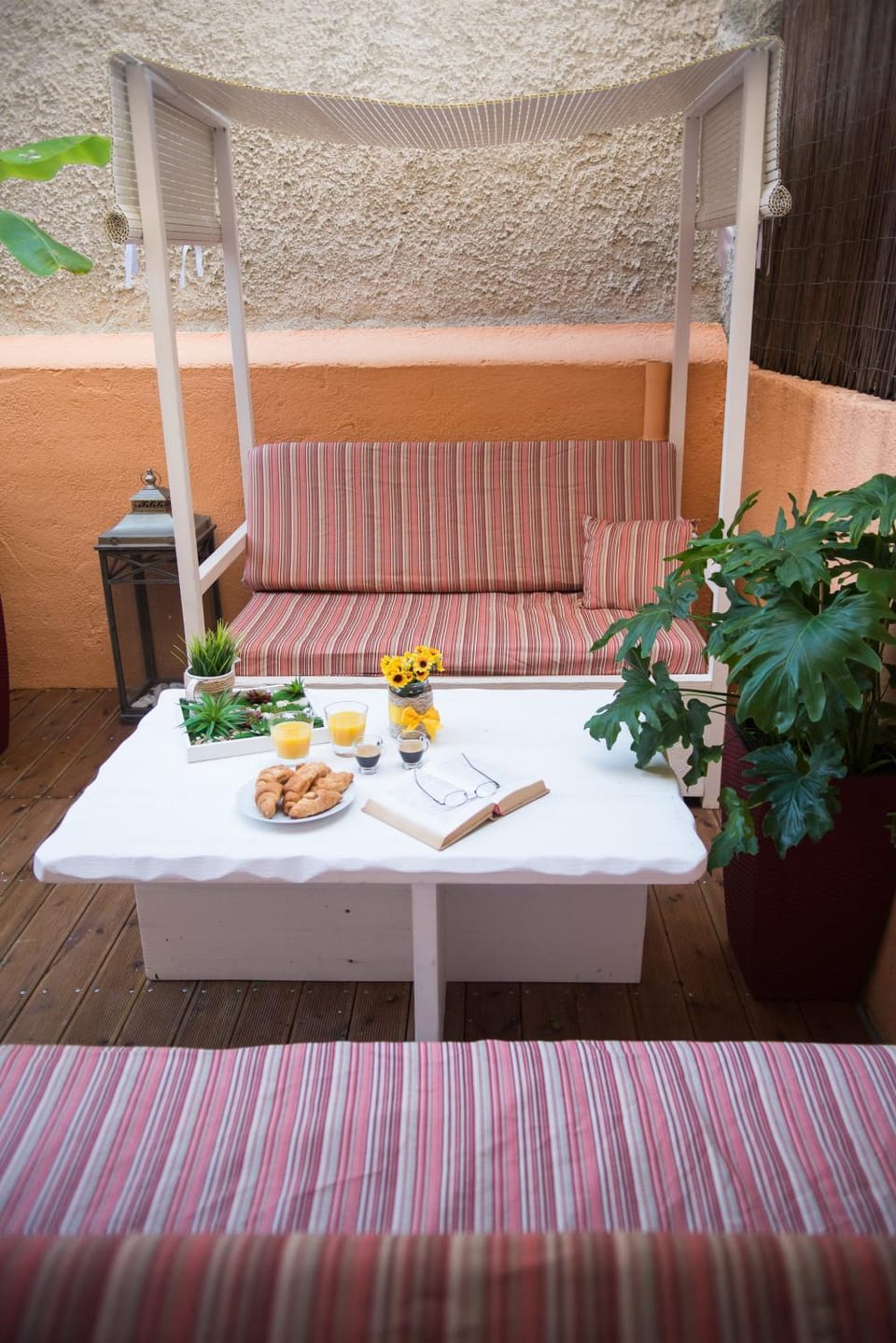 Property building, Food and drinks, Food, Pool view, Area and facilities, Swimming pool, Meals, Breakfast, Lunch, Dinner