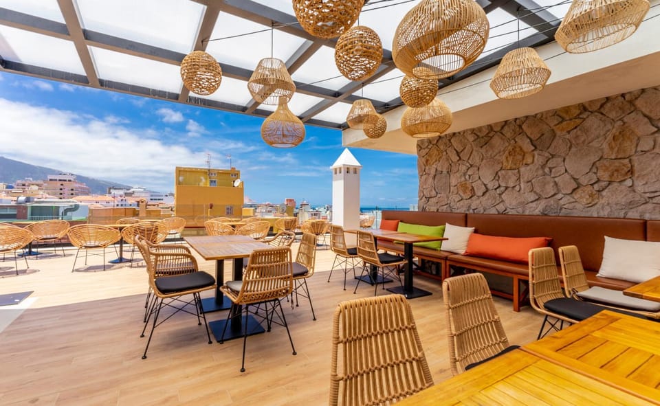 Day, View (from property/room), Balcony/Terrace, Seating area