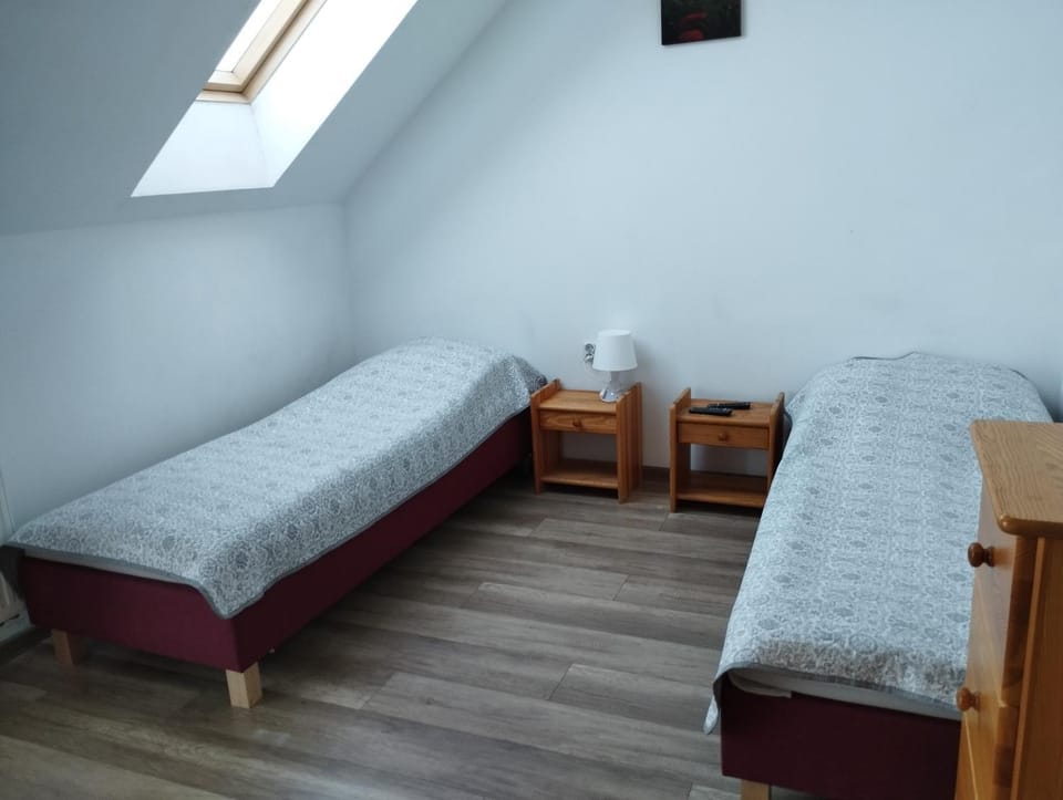 Noclegi Pod Dębem Vacation rental in Gmina Liszki