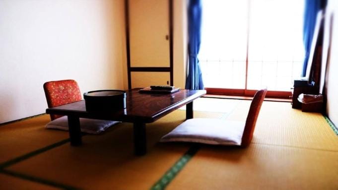 Hotel Sumire ふぐ料理を愉しむ料理宿 Ryokan in Fukuoka Prefecture