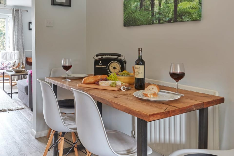 Cinque Ports Snug by Coaste - mins from Sea & Golf Course House in Dover District