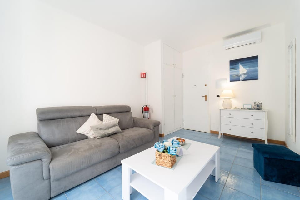 Piso Azul Esperò Reial Apartment in Alghero