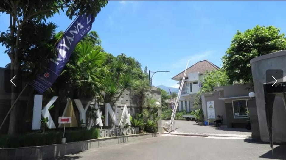 Villa Kayana EE6 - 3 Bedrooms Villa in Batu