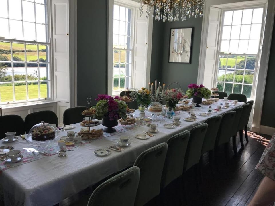 Ballywilliam House Kinsale,sleeps 32 guests, 6 bathrooms , 8 minutes drive to town House in County Cork