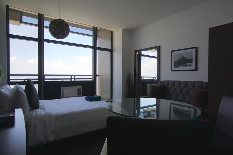 Bayhomes Gramercy Seviced Residences Apartment hotel in Makati